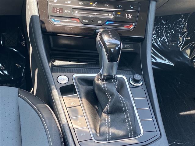 new 2025 Volkswagen Jetta car, priced at $27,578