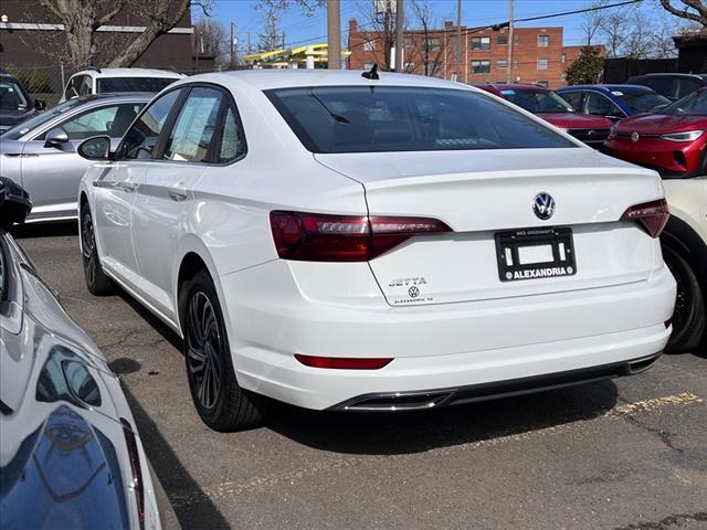 used 2021 Volkswagen Jetta car, priced at $21,500