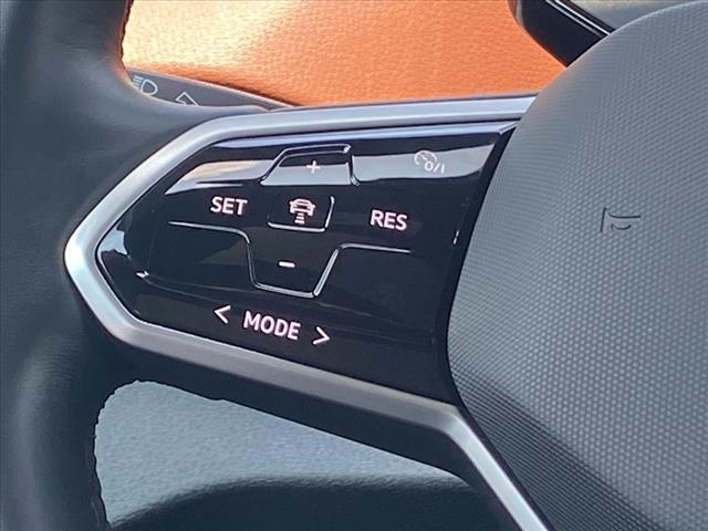 used 2021 Volkswagen ID.4 car, priced at $25,400