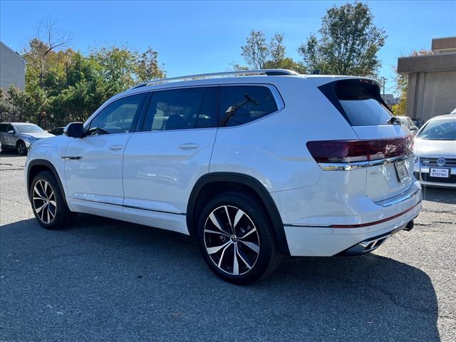 used 2024 Volkswagen Atlas car, priced at $40,000