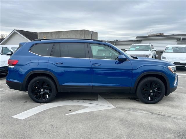 new 2025 Volkswagen Atlas car, priced at $43,443