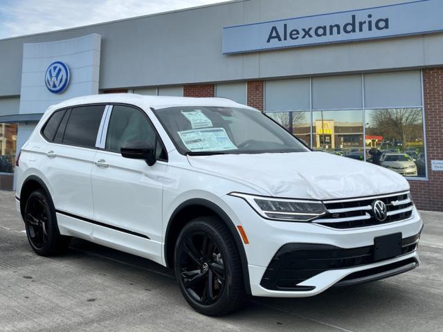 new 2024 Volkswagen Tiguan car, priced at $30,598