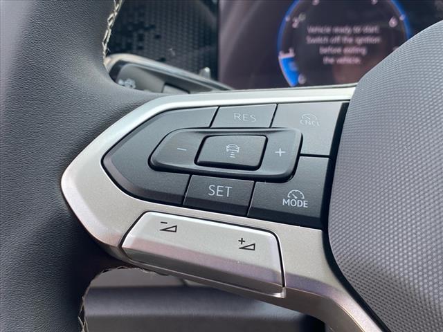 new 2025 Volkswagen Tiguan car, priced at $35,260