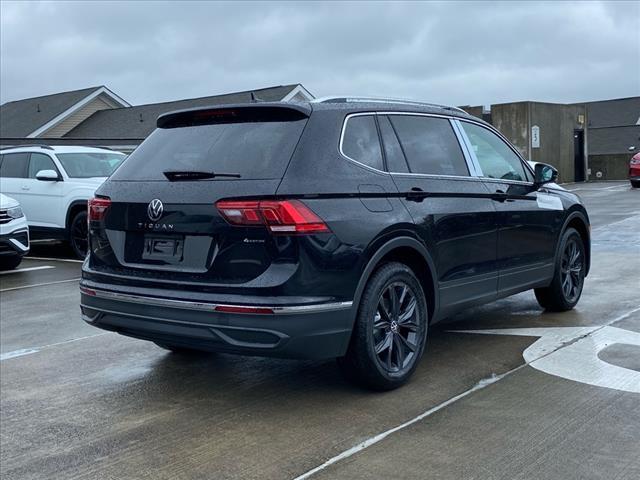 new 2024 Volkswagen Tiguan car, priced at $28,999