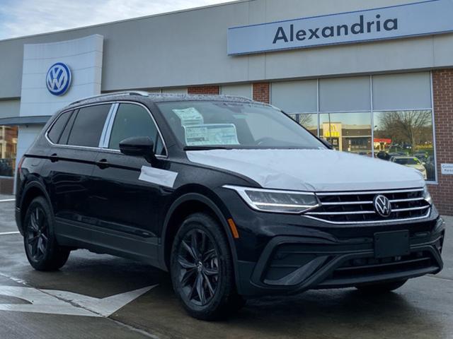 new 2024 Volkswagen Tiguan car, priced at $28,999