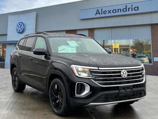 new 2025 Volkswagen Atlas car, priced at $43,648