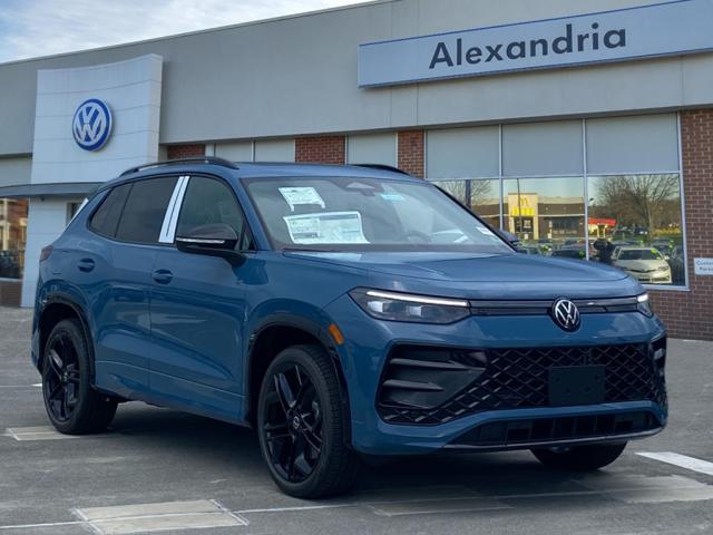 new 2025 Volkswagen Tiguan car, priced at $36,998