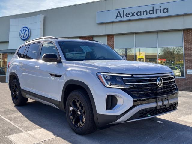 new 2025 Volkswagen Atlas car, priced at $45,661