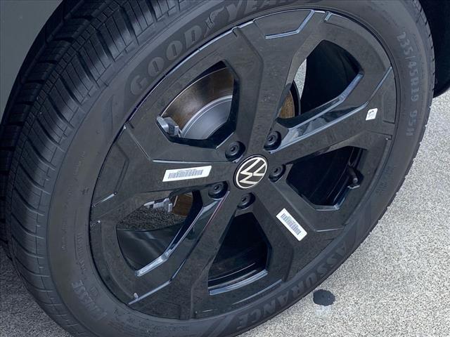 new 2025 Volkswagen Taos car, priced at $33,053