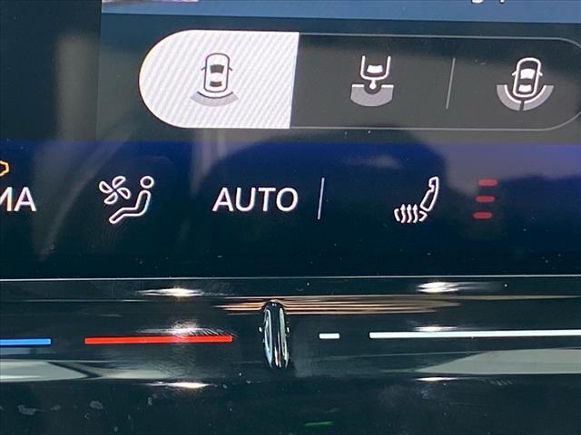 new 2025 Volkswagen ID.4 car, priced at $44,579