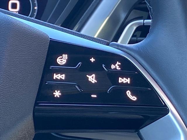 used 2025 Audi Q4 e-tron car, priced at $35,500