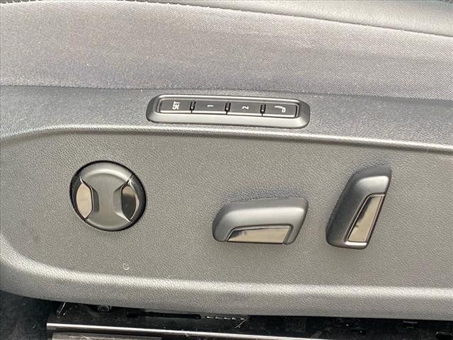 used 2024 Volkswagen ID.4 car, priced at $21,400