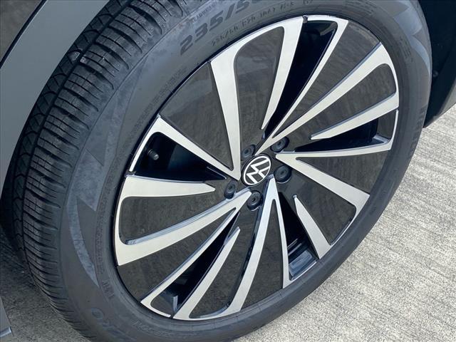 used 2024 Volkswagen ID.4 car, priced at $21,400