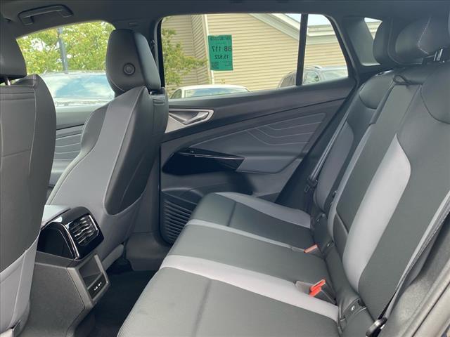 used 2024 Volkswagen ID.4 car, priced at $21,400