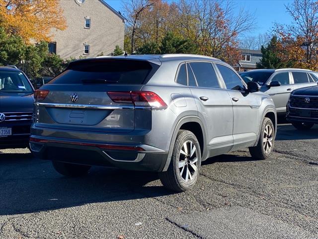 used 2021 Volkswagen Atlas Cross Sport car, priced at $20,000