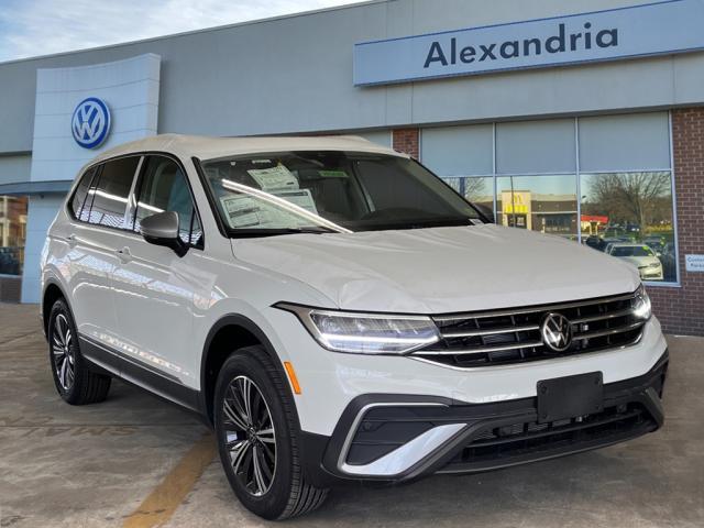 new 2024 Volkswagen Tiguan car, priced at $29,030