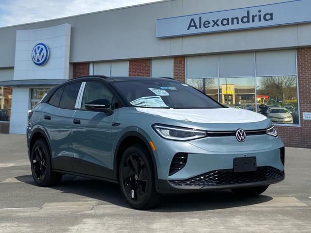 new 2025 Volkswagen ID.4 car, priced at $60,166