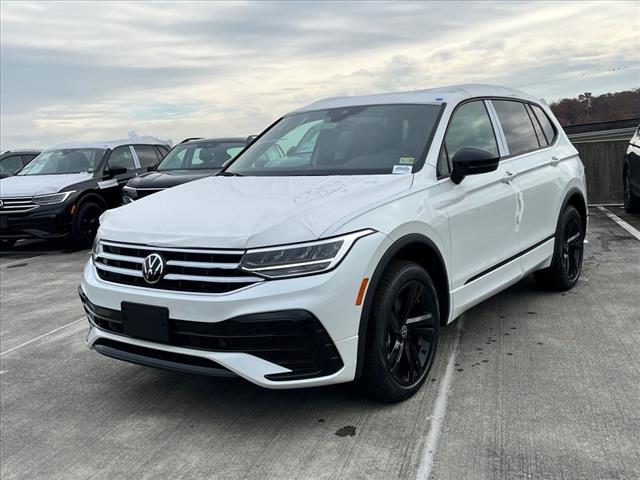 new 2024 Volkswagen Tiguan car, priced at $31,499