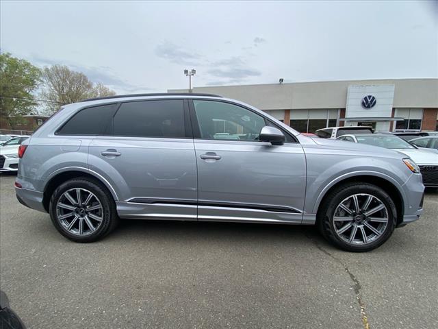 used 2022 Audi Q7 car, priced at $37,900