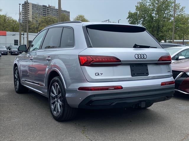 used 2022 Audi Q7 car, priced at $37,900