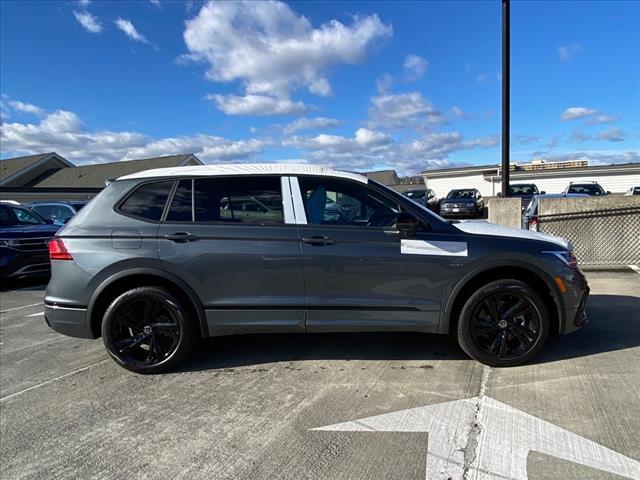 new 2024 Volkswagen Tiguan car, priced at $34,378