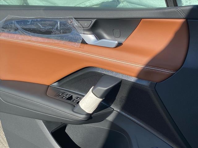 new 2026 Volkswagen Tiguan car, priced at $43,981