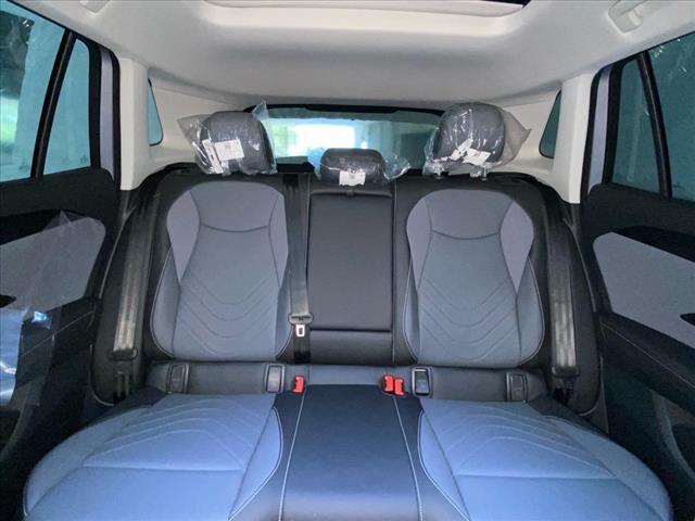 new 2025 Volkswagen Tiguan car, priced at $34,534