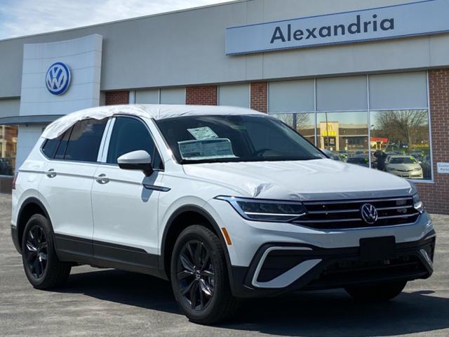 new 2024 Volkswagen Tiguan car, priced at $26,699