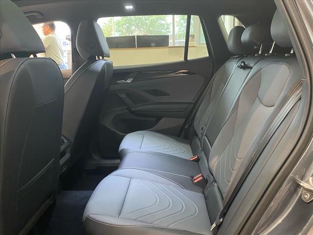 new 2025 Volkswagen Tiguan car, priced at $38,145