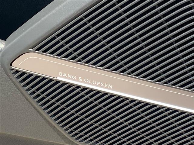 used 2022 Audi Q5 car, priced at $27,400