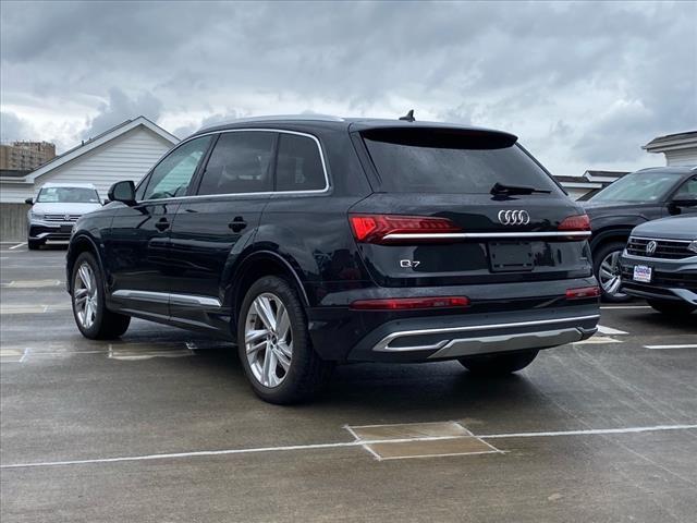 used 2021 Audi Q7 car, priced at $31,000