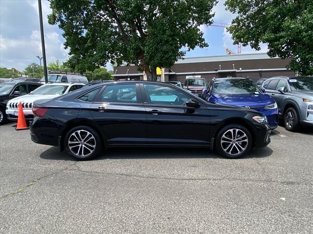 used 2024 Volkswagen Jetta car, priced at $22,400