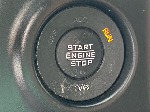 used 2022 Jeep Wrangler Unlimited car, priced at $28,400