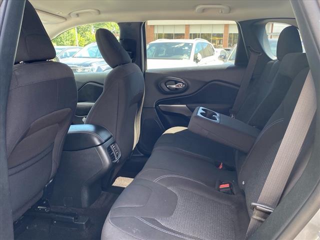 used 2019 Jeep Cherokee car, priced at $10,000