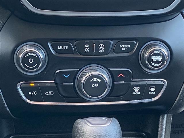 used 2019 Jeep Cherokee car, priced at $10,000