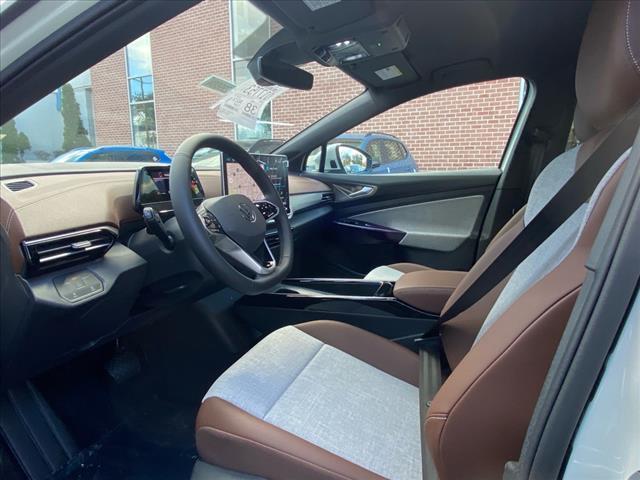 new 2025 Volkswagen ID.4 car, priced at $40,635