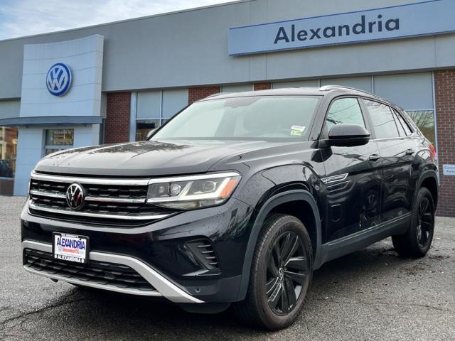 used 2023 Volkswagen Atlas Cross Sport car, priced at $28,900