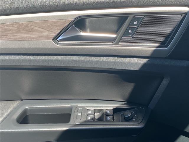 used 2020 Volkswagen Atlas Cross Sport car, priced at $23,300