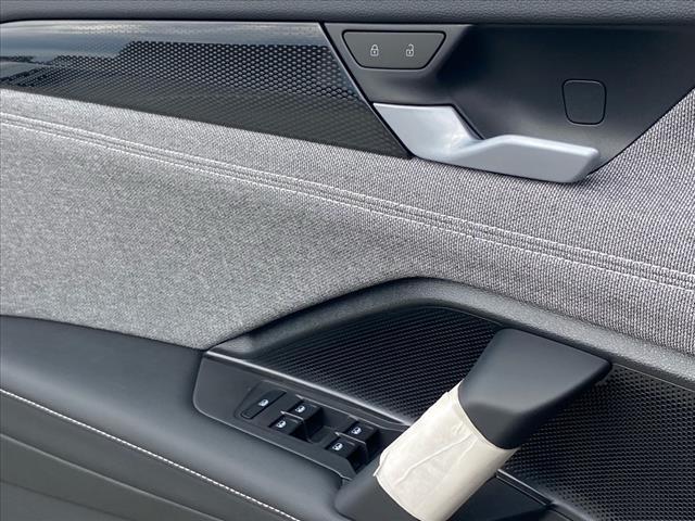 new 2025 Volkswagen Tiguan car, priced at $29,751