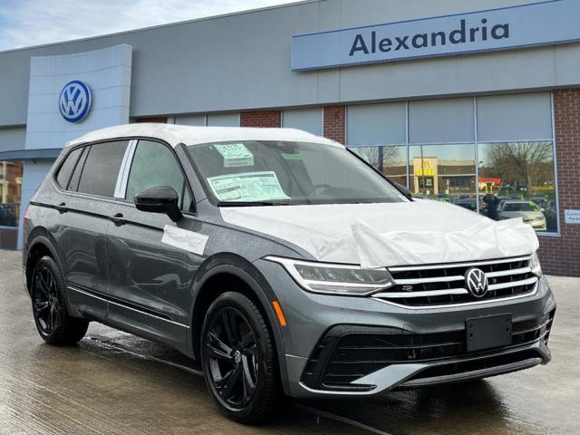 new 2024 Volkswagen Tiguan car, priced at $29,450