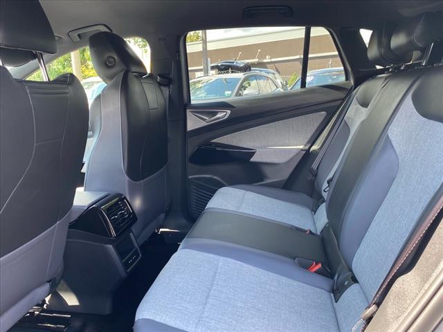 used 2024 Volkswagen ID.4 car, priced at $20,400