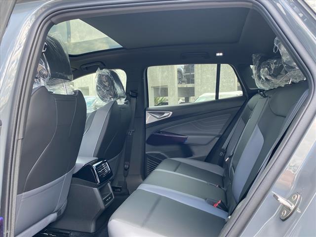 new 2025 Volkswagen ID.4 car, priced at $45,656
