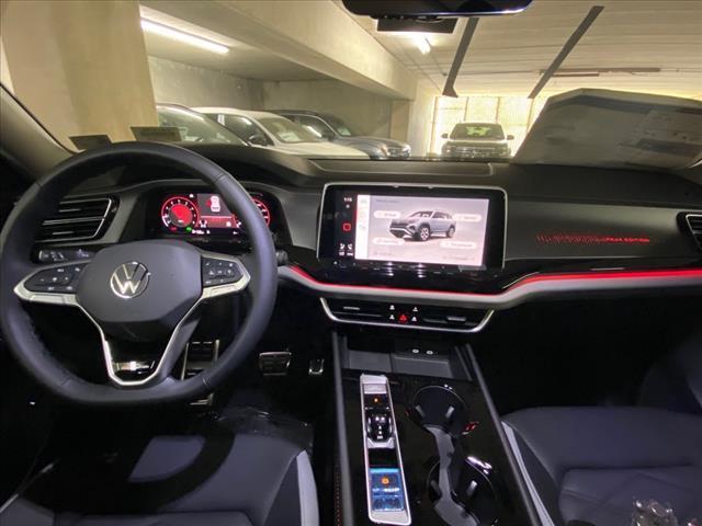 new 2024 Volkswagen Atlas car, priced at $48,849