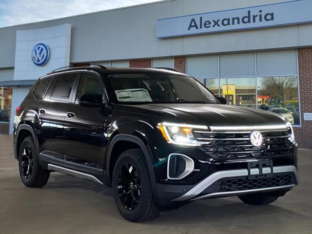 new 2024 Volkswagen Atlas car, priced at $48,849