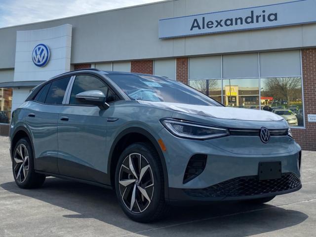 new 2025 Volkswagen ID.4 car, priced at $45,932
