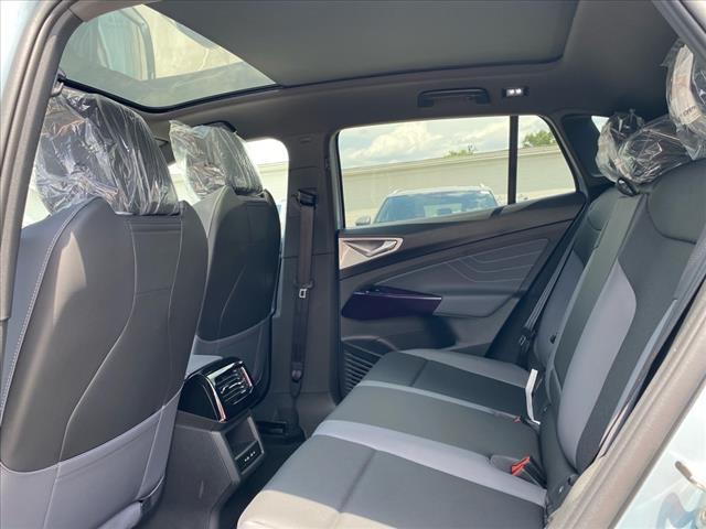 new 2025 Volkswagen ID.4 car, priced at $45,932