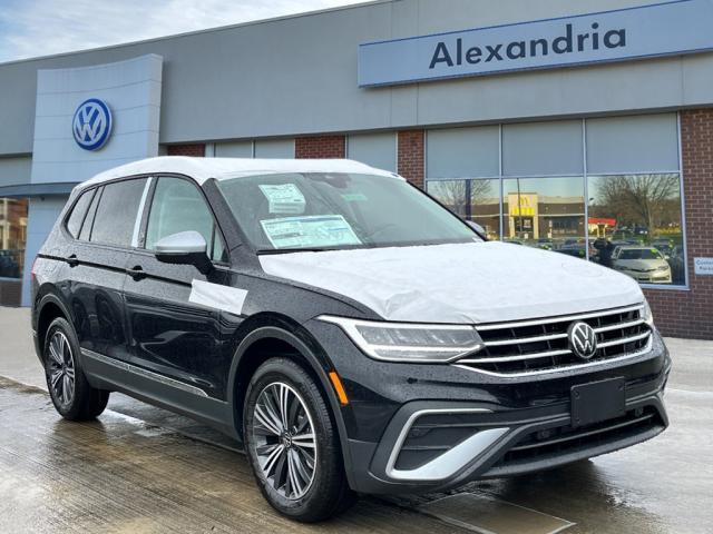 new 2024 Volkswagen Tiguan car, priced at $29,030