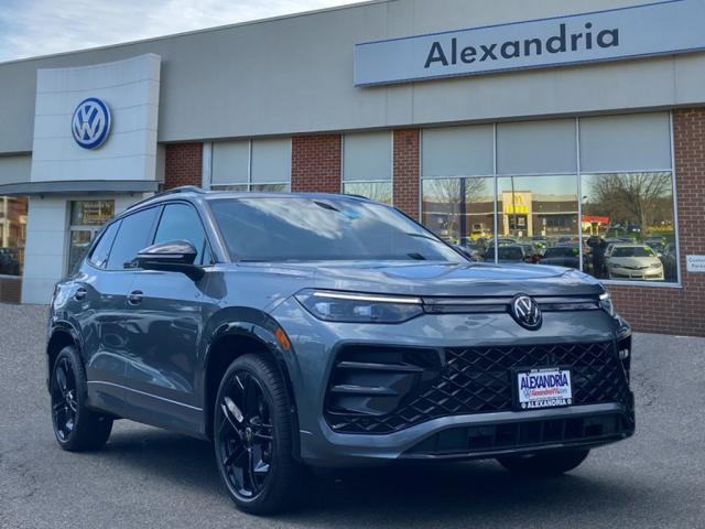 new 2025 Volkswagen Tiguan car, priced at $38,145