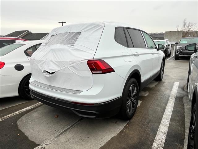 new 2024 Volkswagen Tiguan car, priced at $29,030