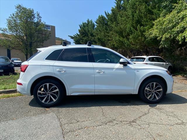 used 2022 Audi Q5 car, priced at $27,900